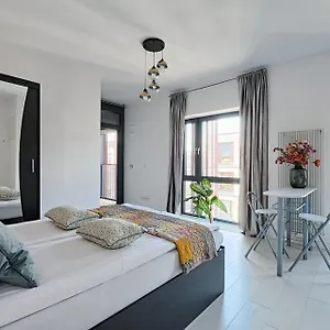 Urbannest_krochmalna Apartament